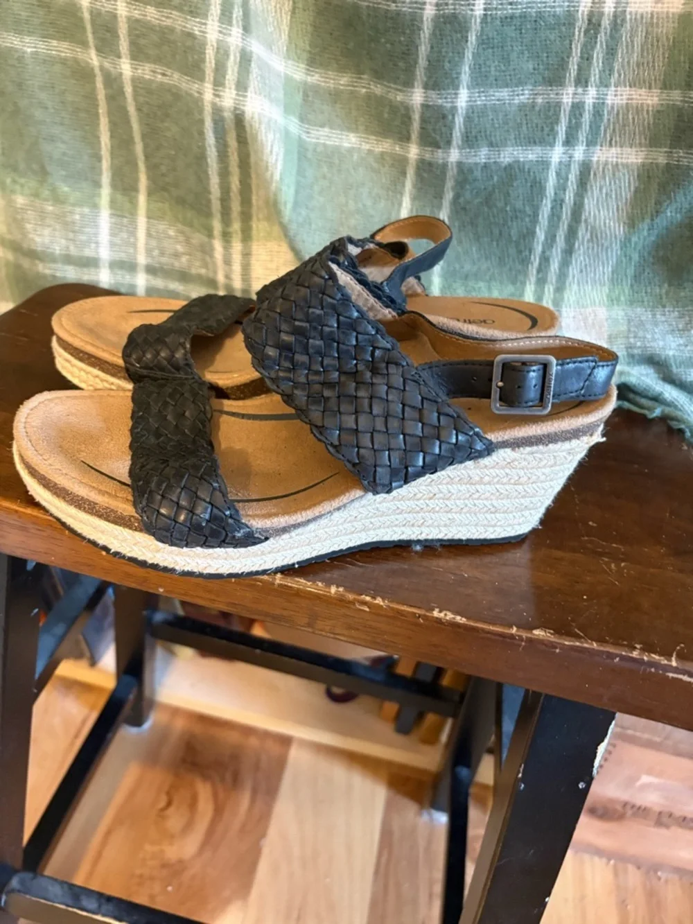 Aetrex leather straps